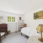 Maison Pour 10 Avec Jardin, 300 M De La Hébergement de vacances *